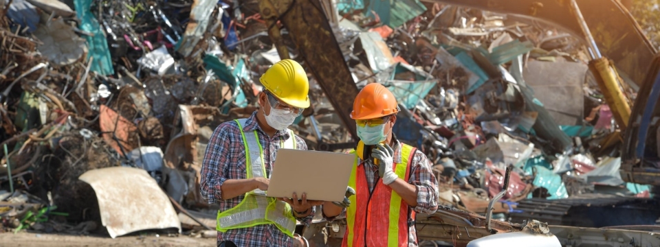 ¿Qué normativas regulan la gestión de residuos de construcción y demolición